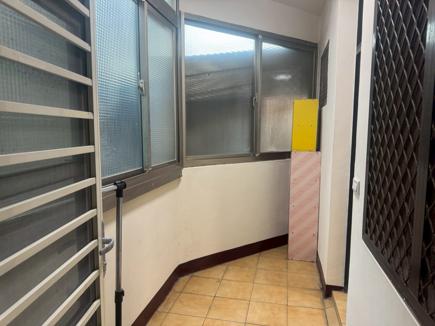 ���~�������x�M�СD�������(A42)