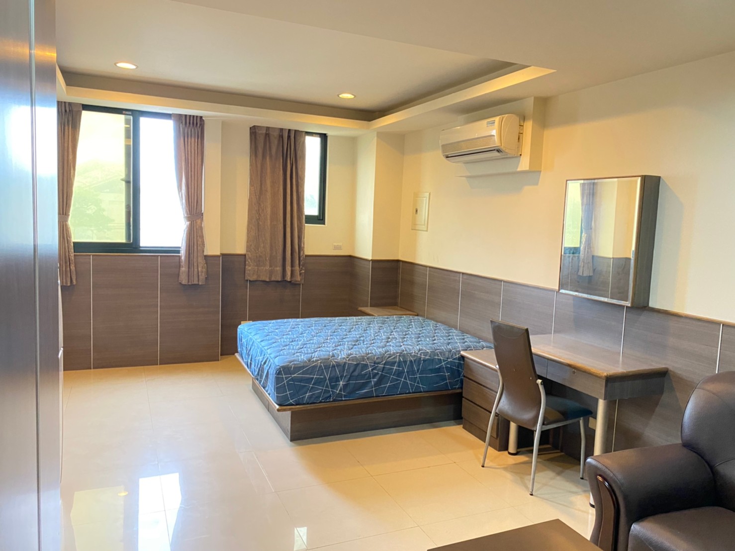 �񥨫��D�q��j�M�СD�i�i�ߡD�U������