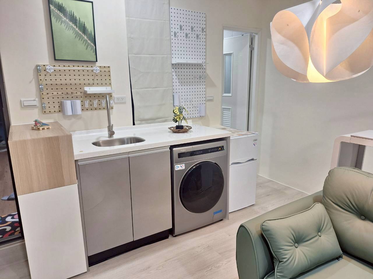 ������s����C�D���x�D�W�~�M�СD�M�ݾ�����(A46)