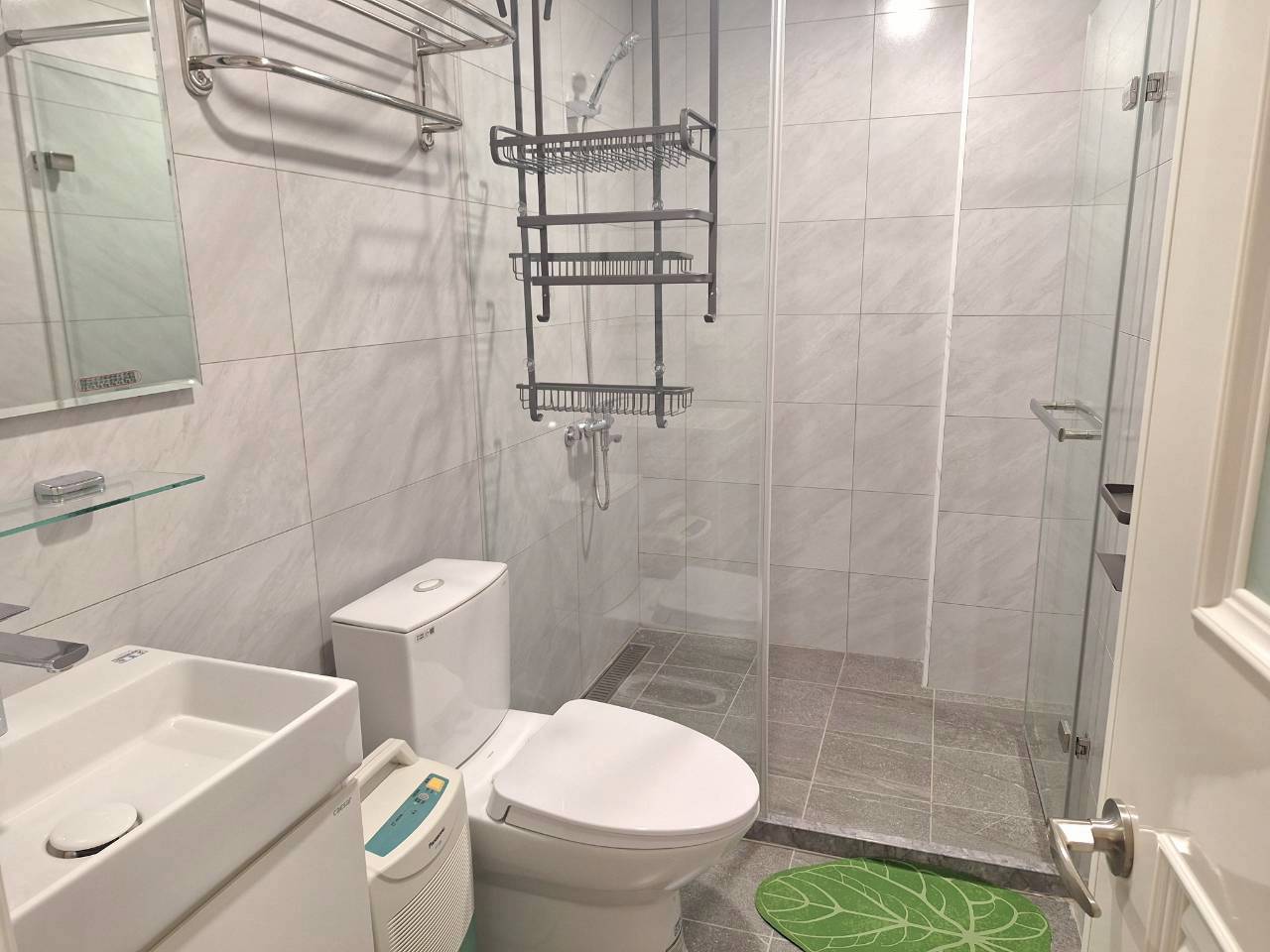 ������s����C�D���x�D�W�~�M�СD�M�ݾ�����(A46)