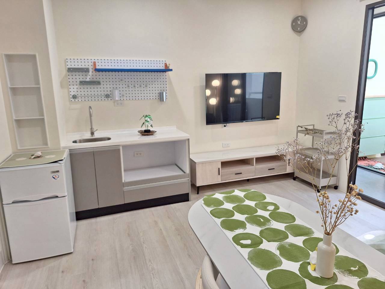 ������s���C�j�M�СD�D�Ǧ���~��(A47)