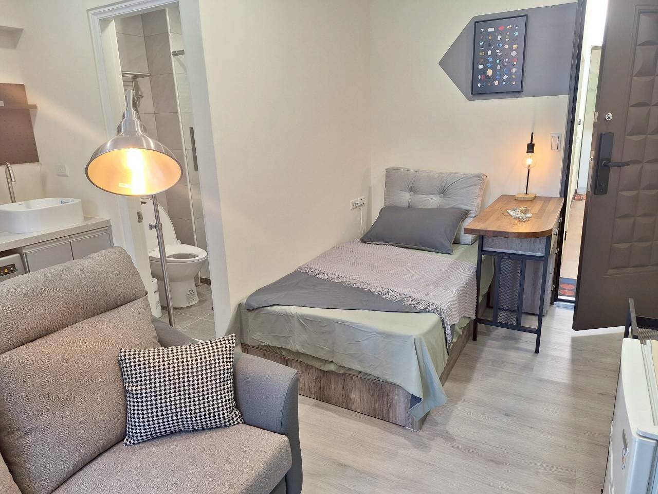 ������s���C�D���x�D�W�~��H�M��(A48)