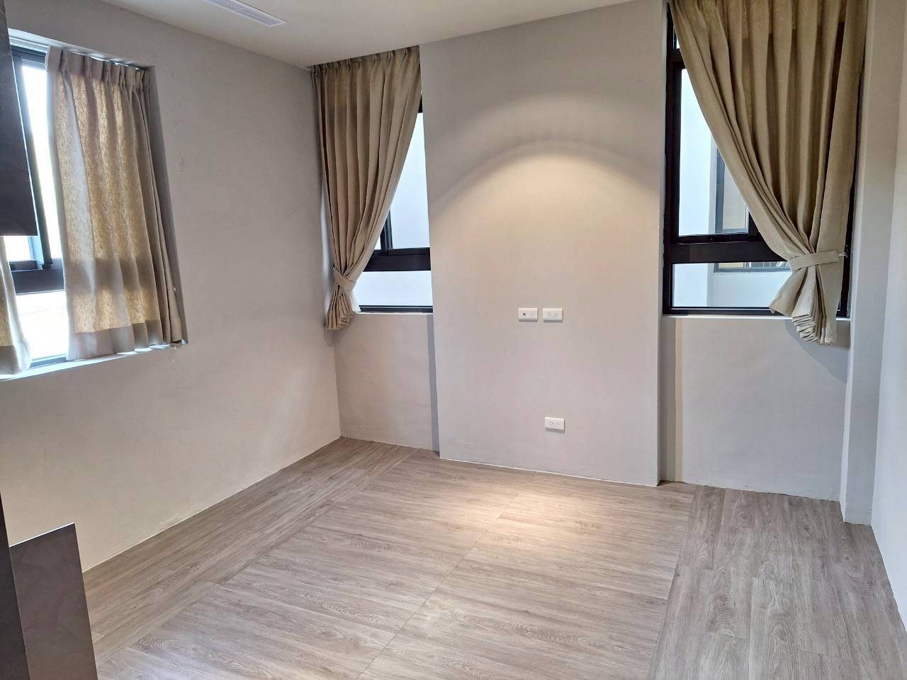 ��f�ӧQ���G�q���s��z�D���Ž�(JB3)