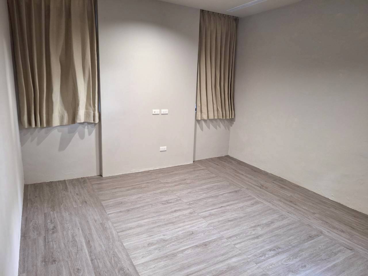 ��f�ӧQ���G�q���s��z�D���Ž�(JB4)