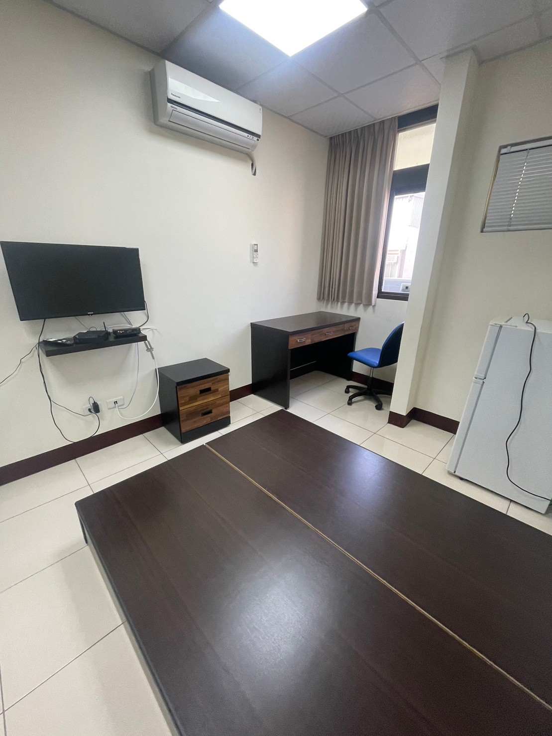 ���ϡD���~���D�t���|���D�A�ǥ͡B�W�Z��(A43)