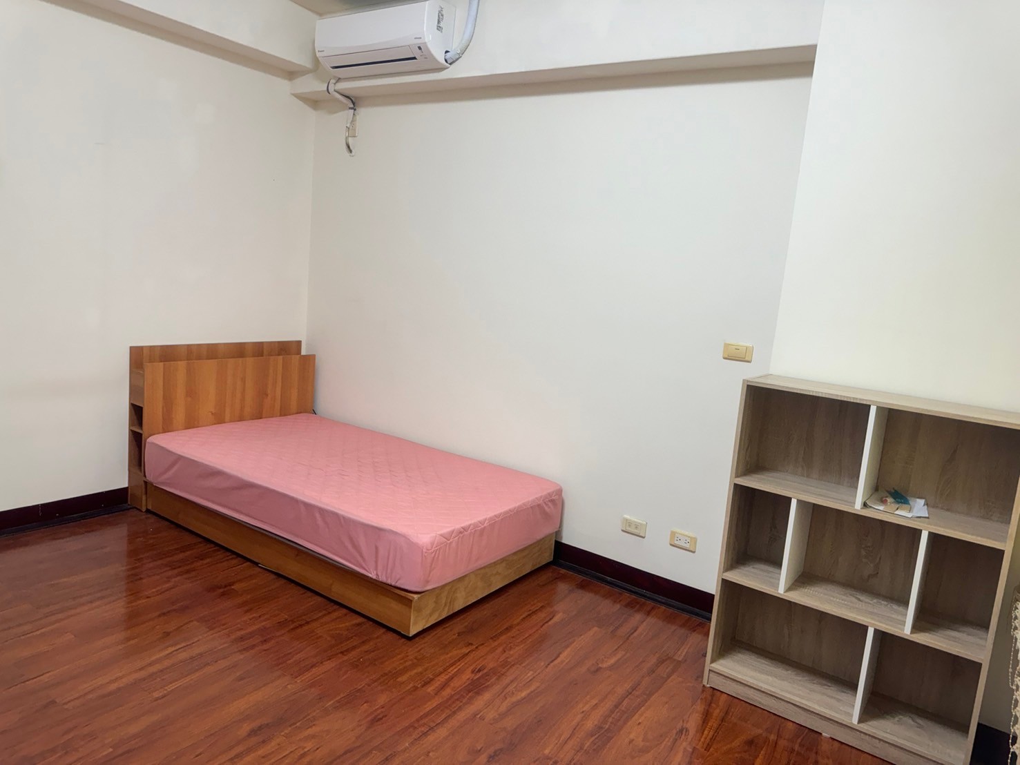 �������ǡD���Ӣ��СD�����x�D�W�~