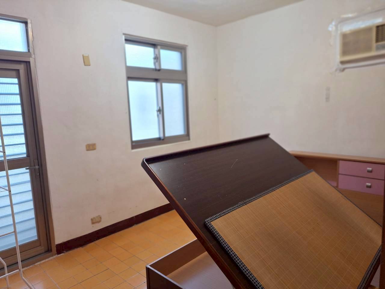 �������񥨫��T�Ф��J�D�{�p�X��(C52)