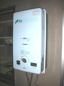 ���ˤs���j�W�Ƣ���Ъ����C�D����(D82)