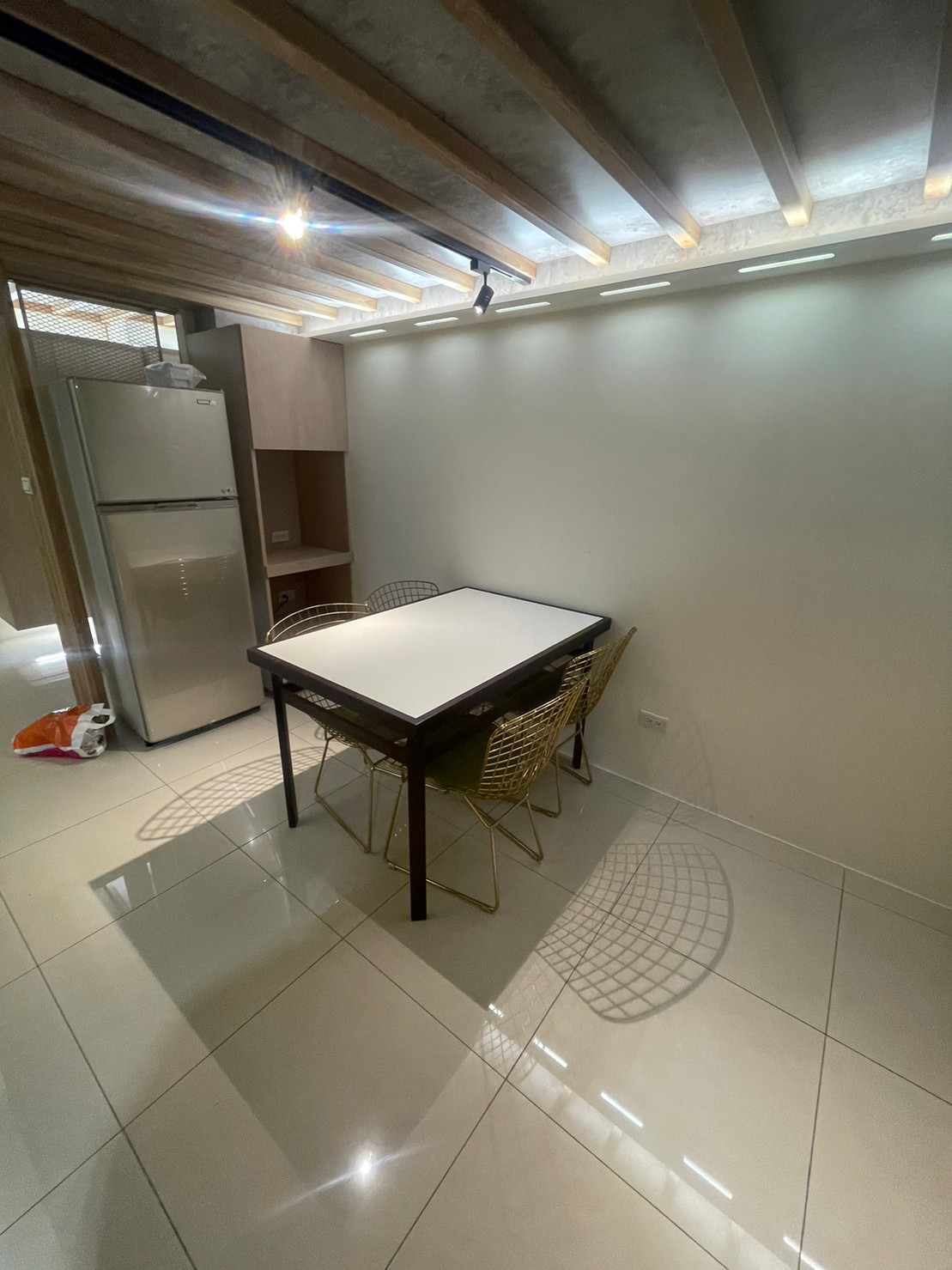 �����C��D�|�мӤ��ӡD�j�S�x�D�íѹq�D��������(D28)