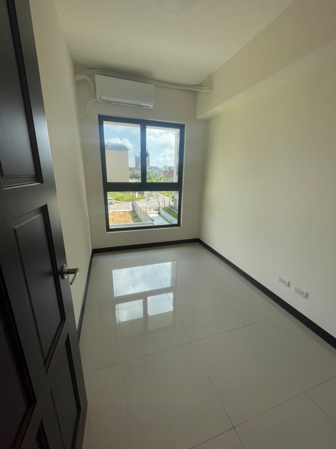 ���s����T�СD������D�íѹq�D�t�ޡD�X���i