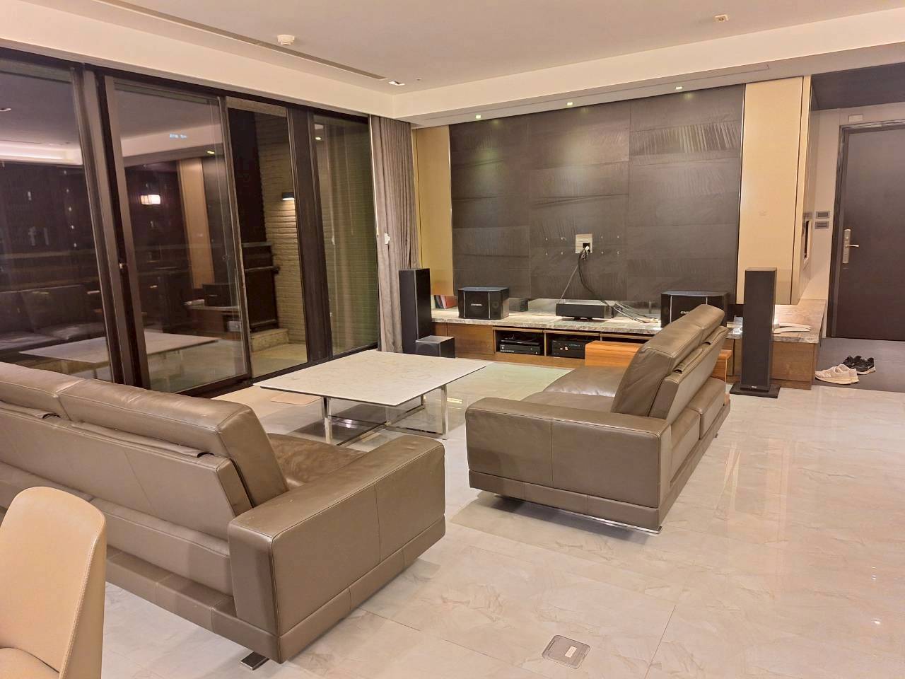 �O�ٸ��������h���СϤj�S�x�D����������G��(D54)