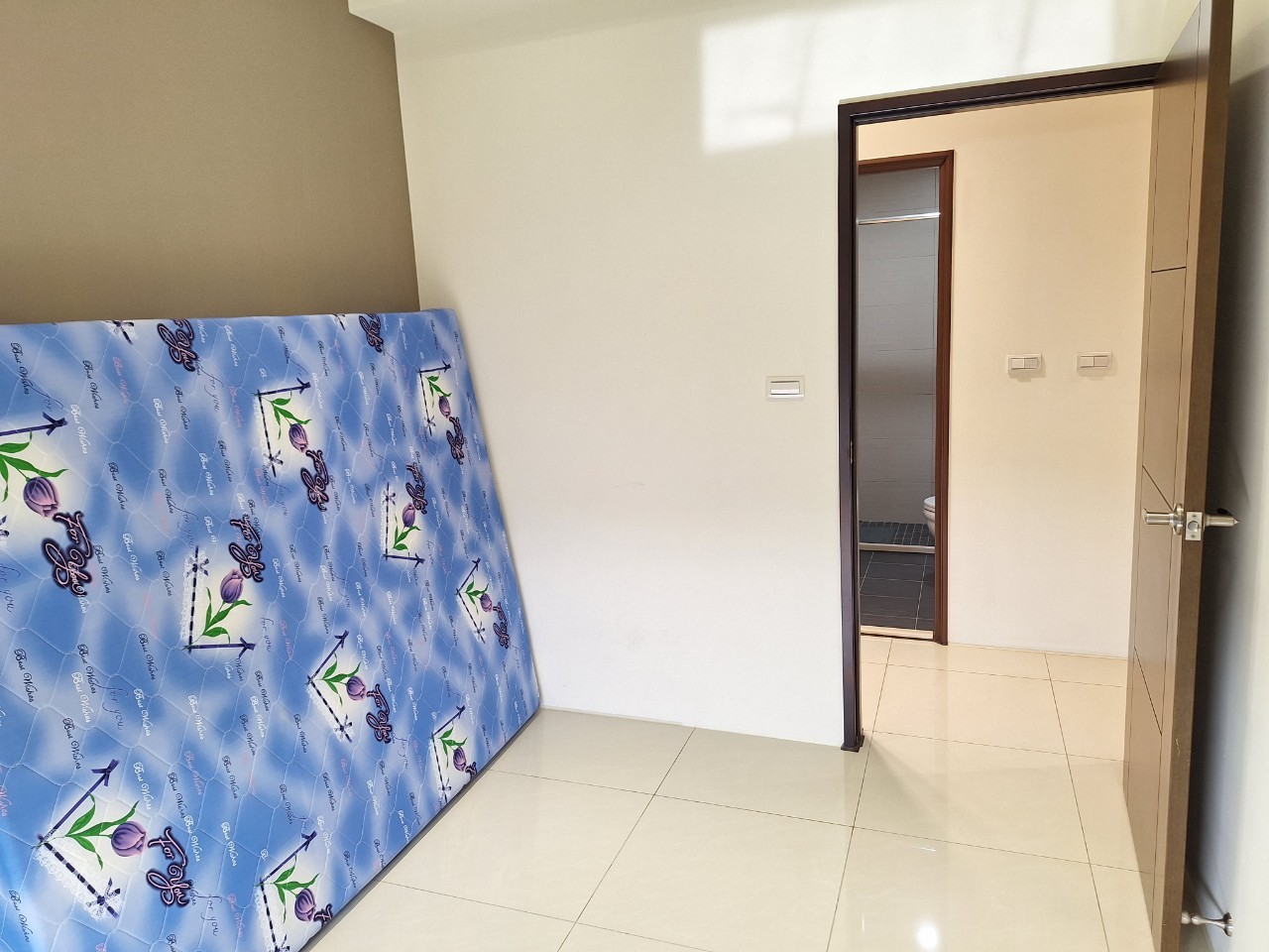 �j�ܤG�Юa��q�D��������t�p(D33)