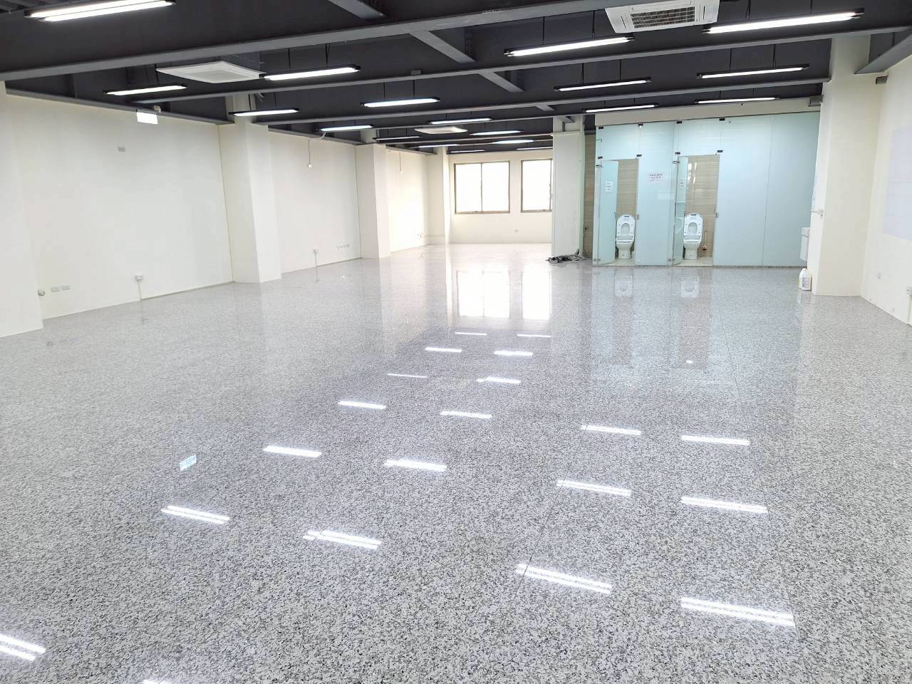 ظ@q줽ǡDiɯΤh(F66)