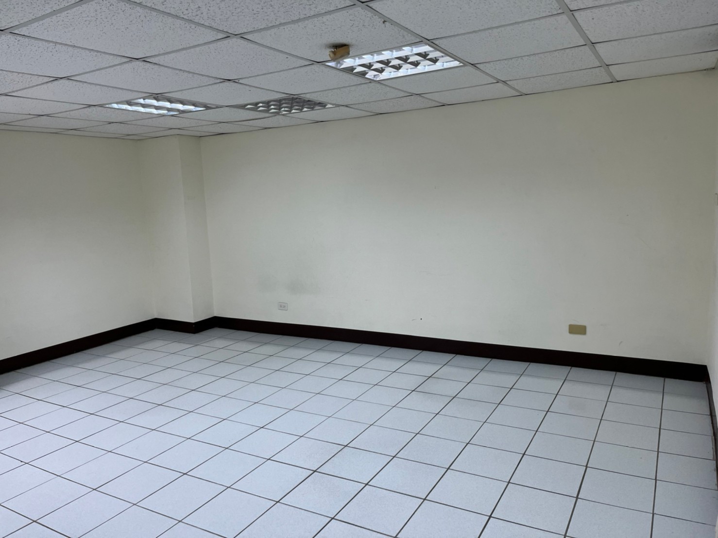 �L�˸��q�����j�ӡD���j���D�j�W��(F8)