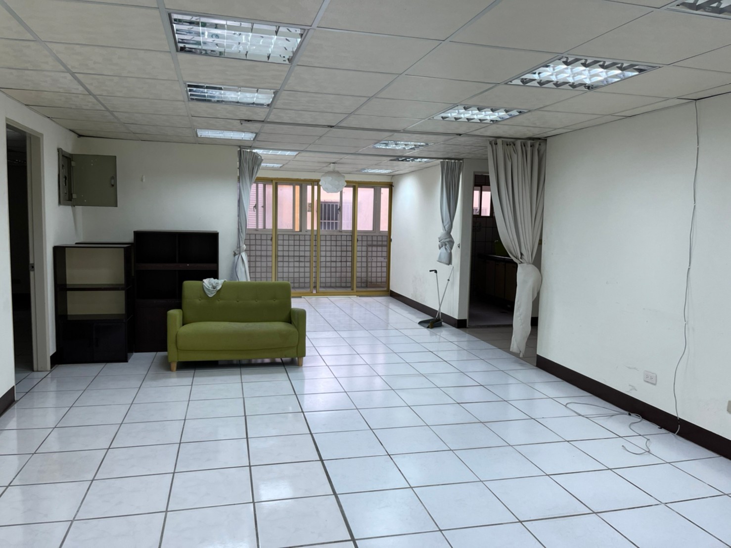 �L�˸��q�����j�ӡD���j���D�j�W��(F8)