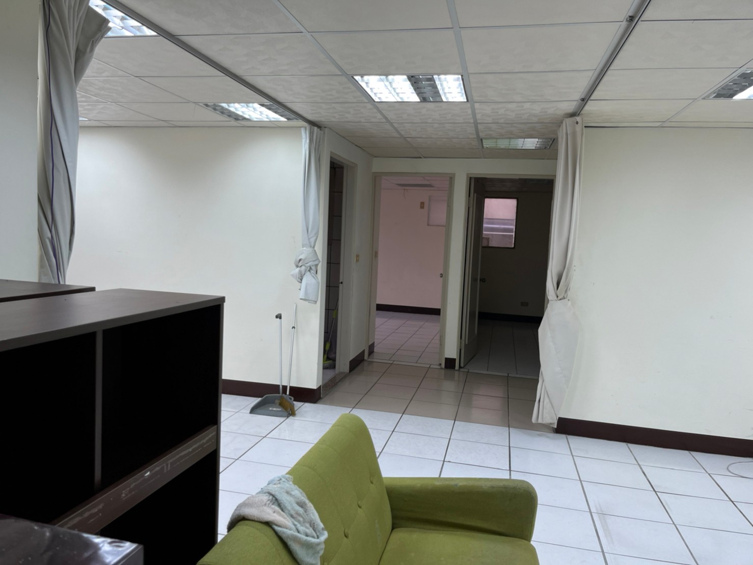 �L�˸��q�����j�ӡD���j���D�j�W��(F8)