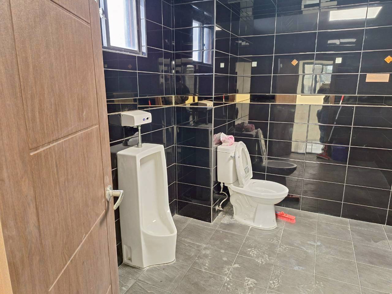 �g����@�q���s��z�D��h�X��(F145)