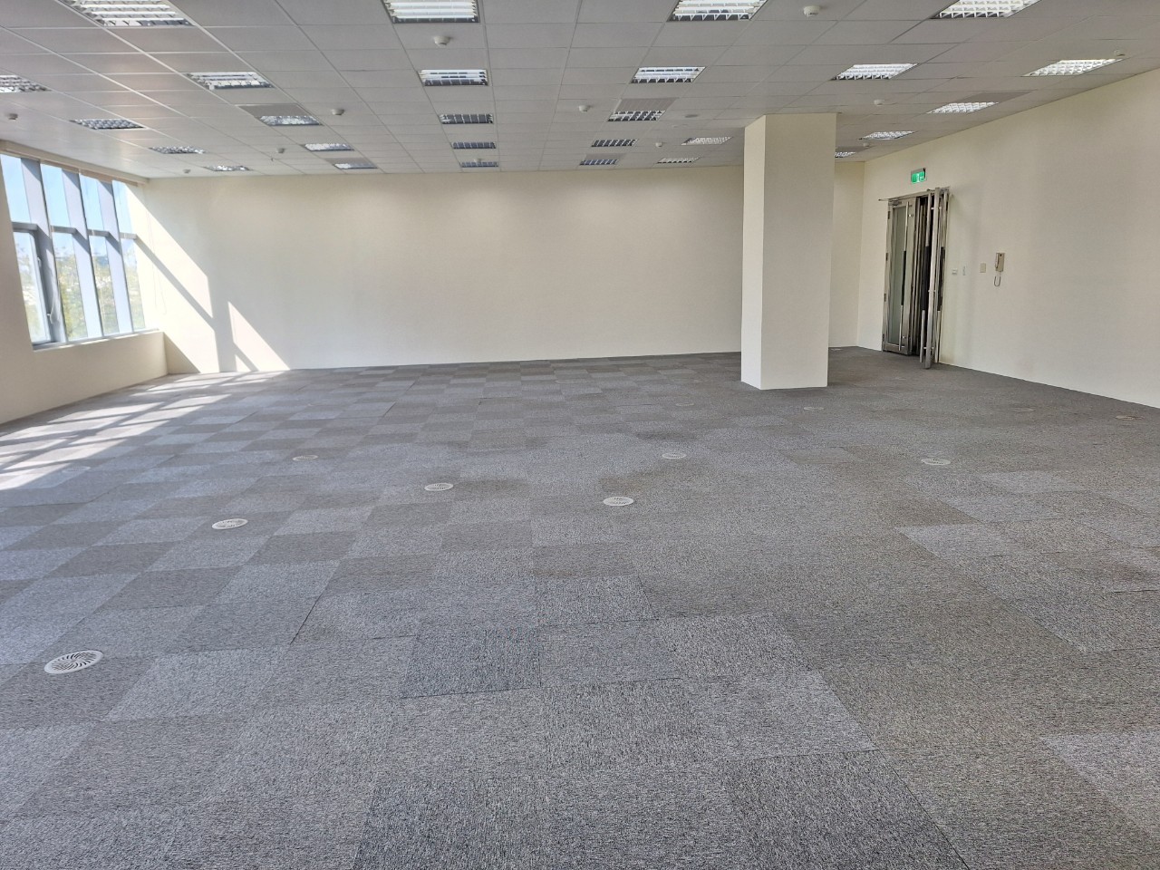 ���D�����G�q�ĥ��t��(F130)