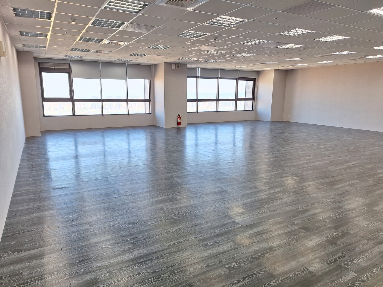 �O�������Ӽh�줽��(F53)