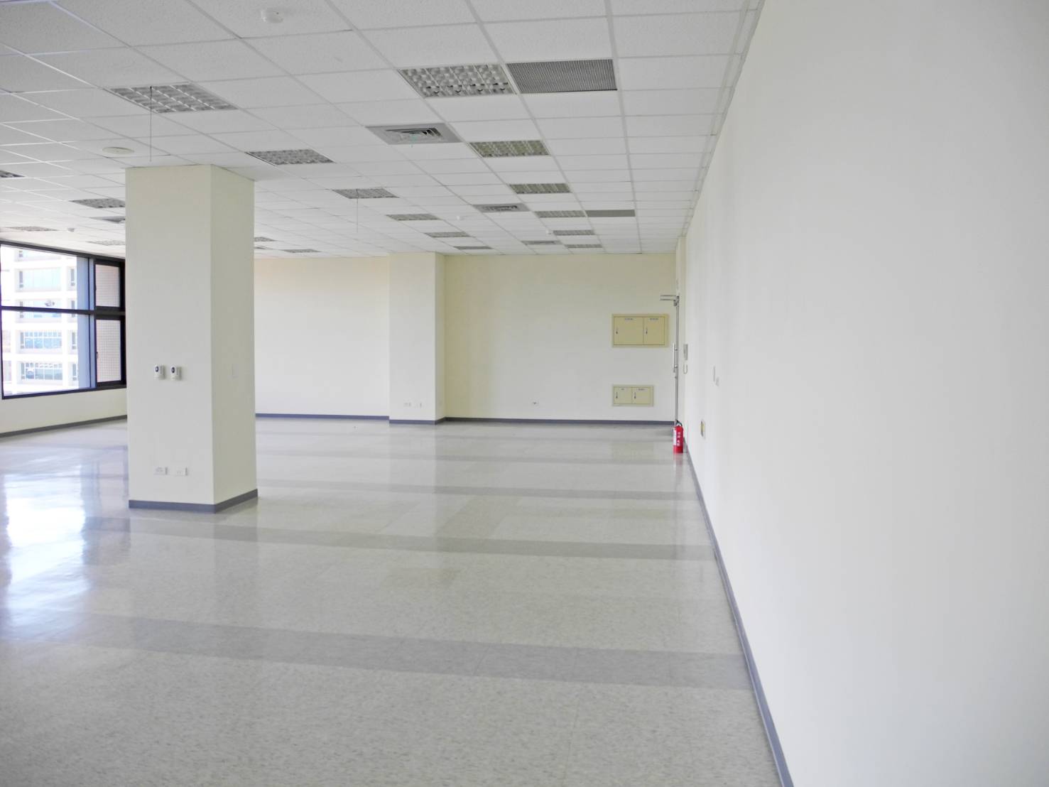 �H�����i�t�n�D�줽�ǡD���h��i��(F102)