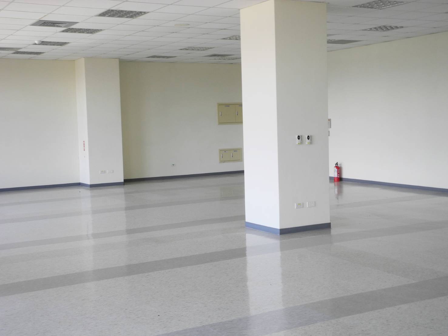 �H�����i�t�n�D�줽�ǡD���h��i��(F102)