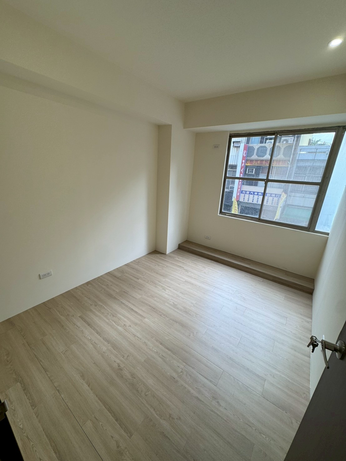 ���ڸ��D�񥨫��D�j�W����D���Ϣ��СD�íѥi��