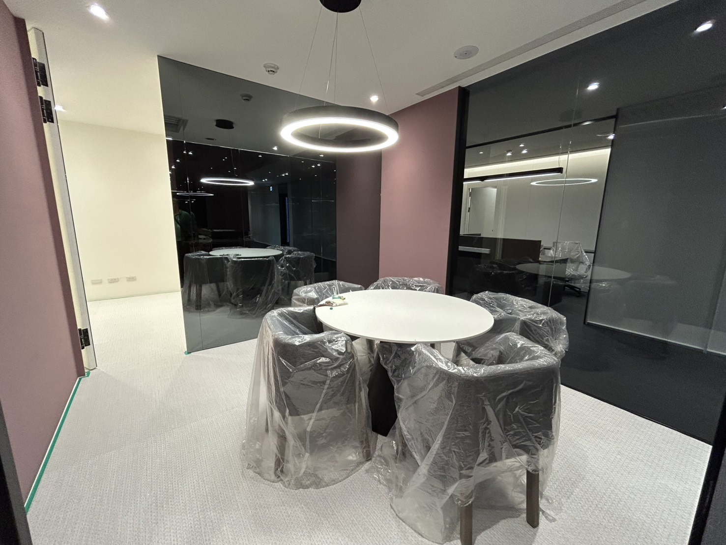 s}@ӼtDitnDjeD(F121)