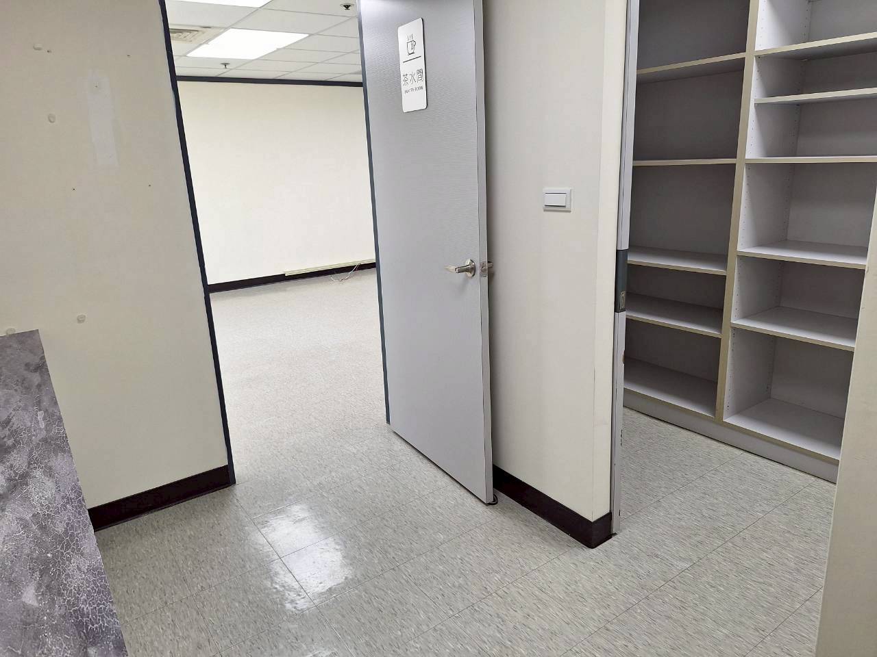 ���_���G�q�u��|�ǿ줽�ǡD���j��(F47)