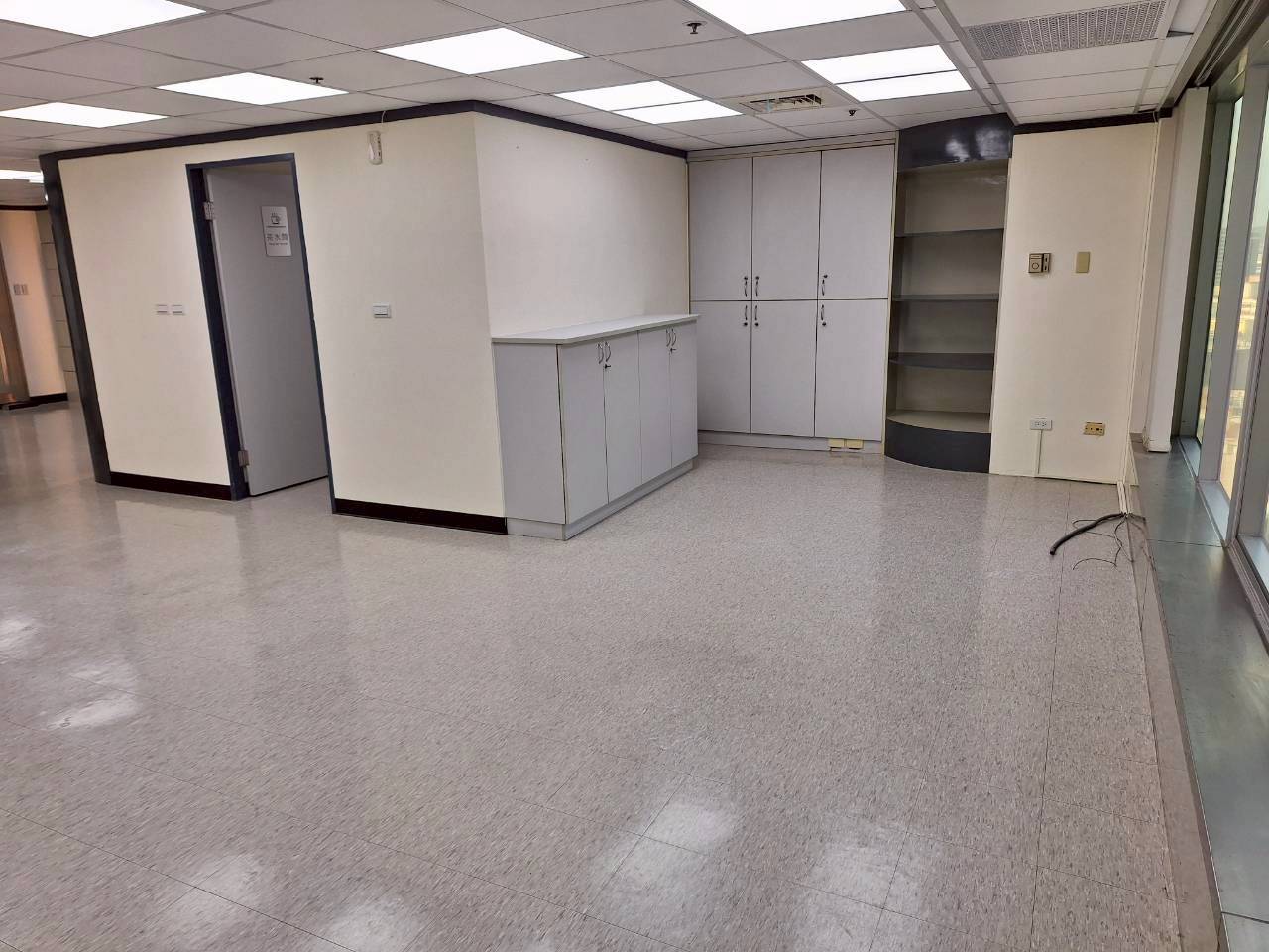 ���_���G�q�u��|�ǿ줽�ǡD���j��(F47)