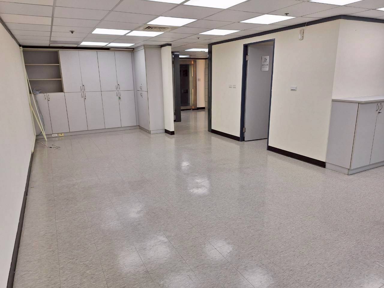 ���_���G�q�u��|�ǿ줽�ǡD���j��(F47)