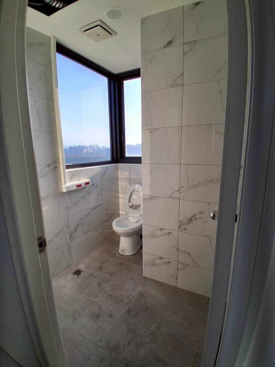 �����������Űӿ�/�L���e�����[/�e���|ĳ��(JBF8)