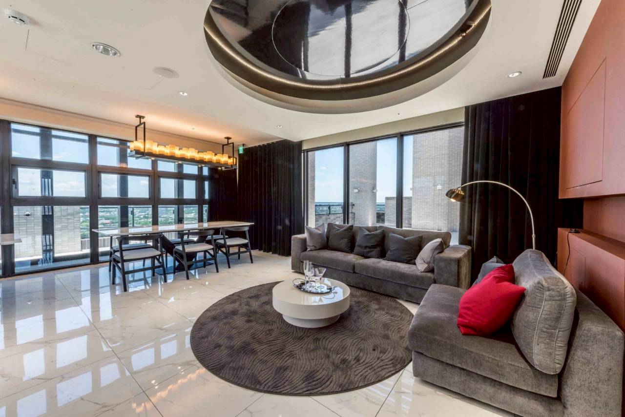 �����������Űӿ�/�L���e�����[/�e���|ĳ��(JBF9)