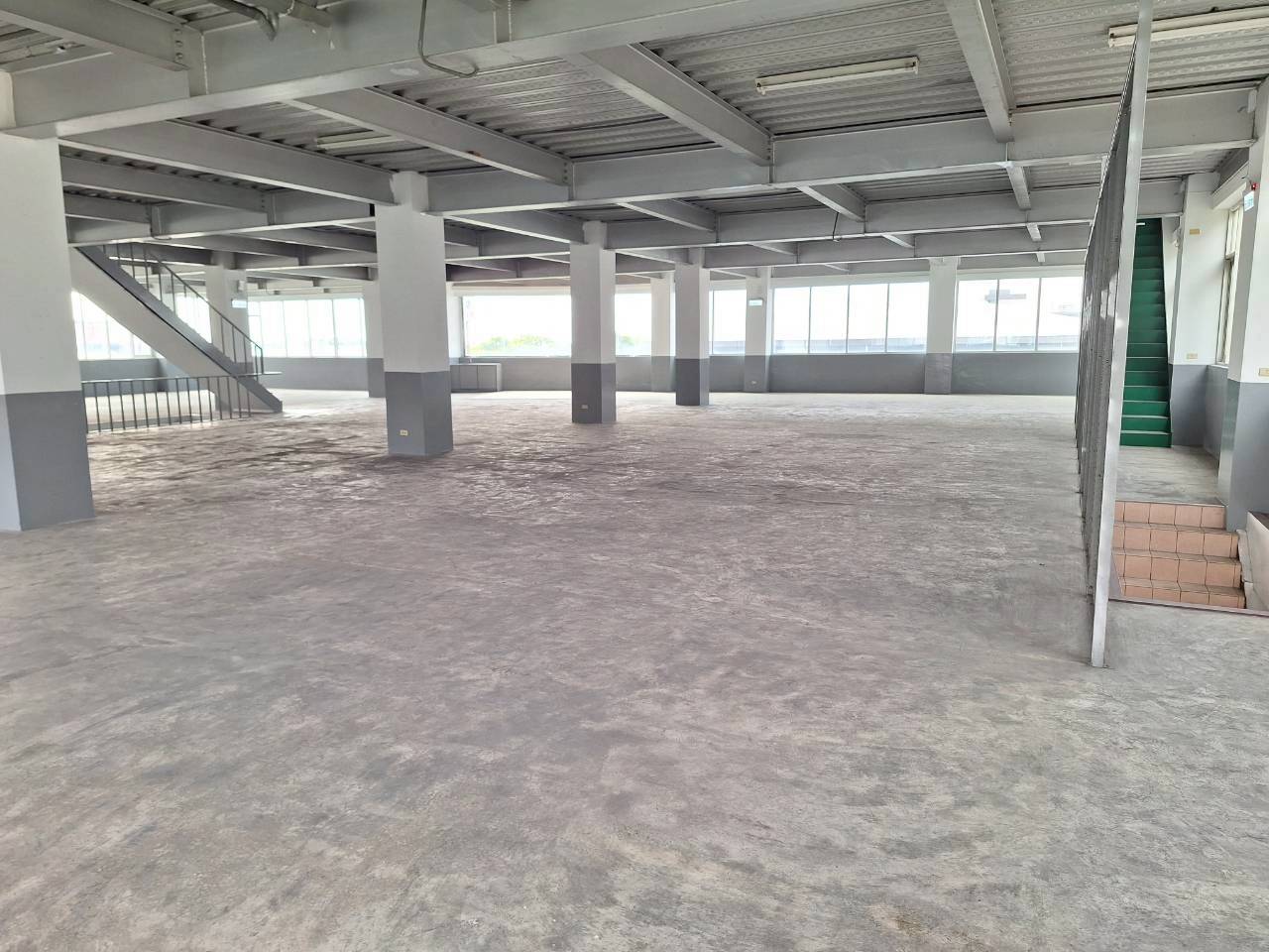 ���ظ����q�j�W�Ƽt�СD��������(G24)