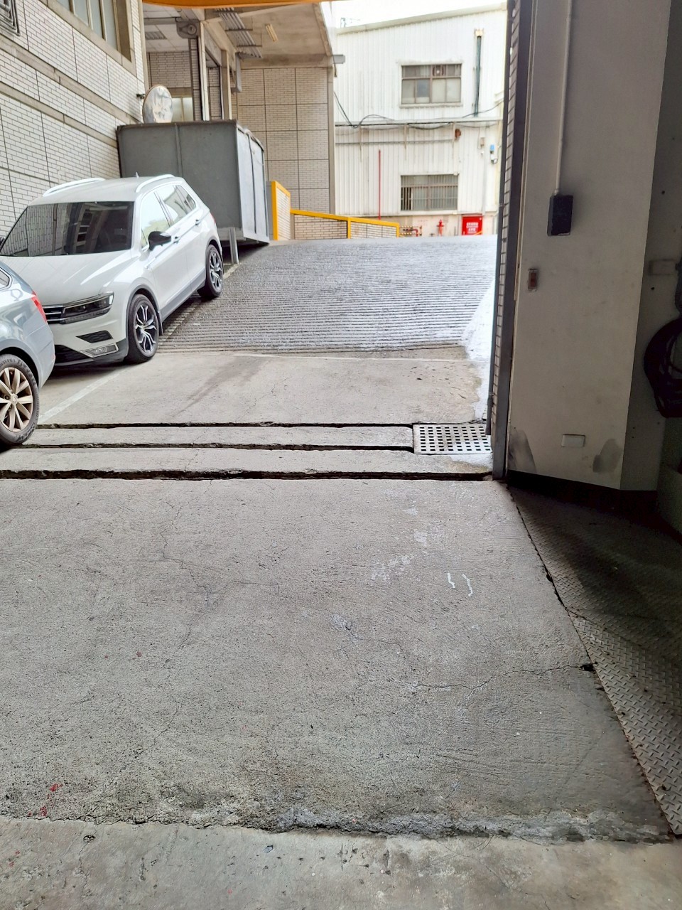 fu~ϤТܮwDfiJ(G143)