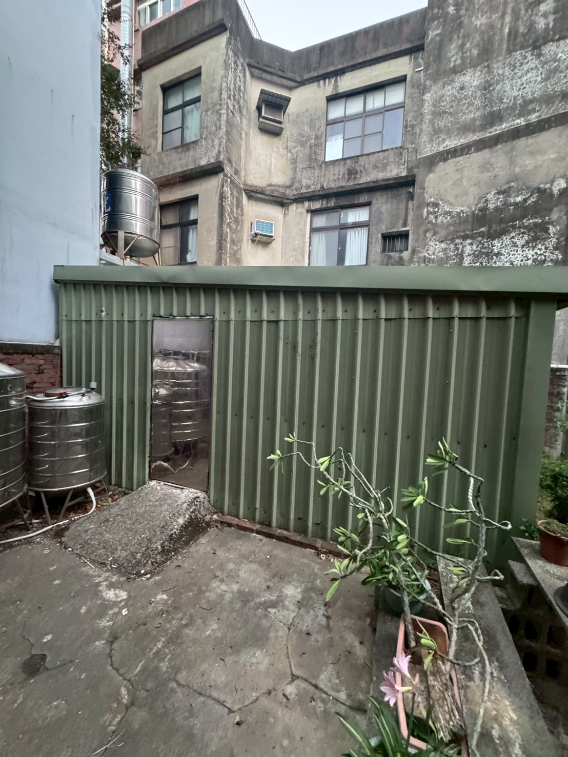 �񥨫��D�������D�A���Ʃ��D�i����(H146)