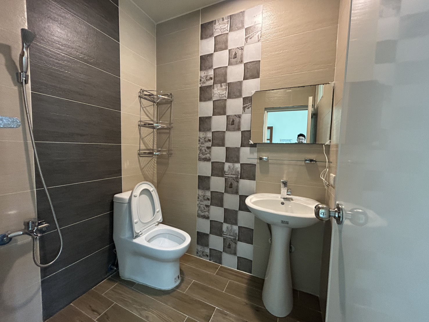 �������ǡD��ɥX���D�ڵ��\���D���s��z(H16)