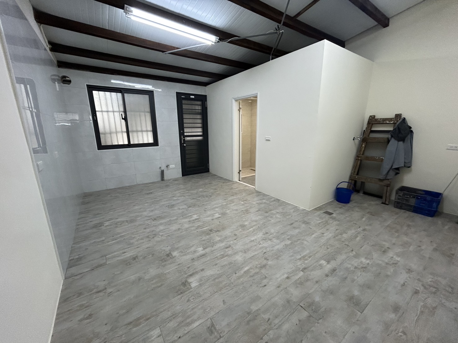 �������ǡD��ɥX���D�ڵ��\���D���s��z(H16)