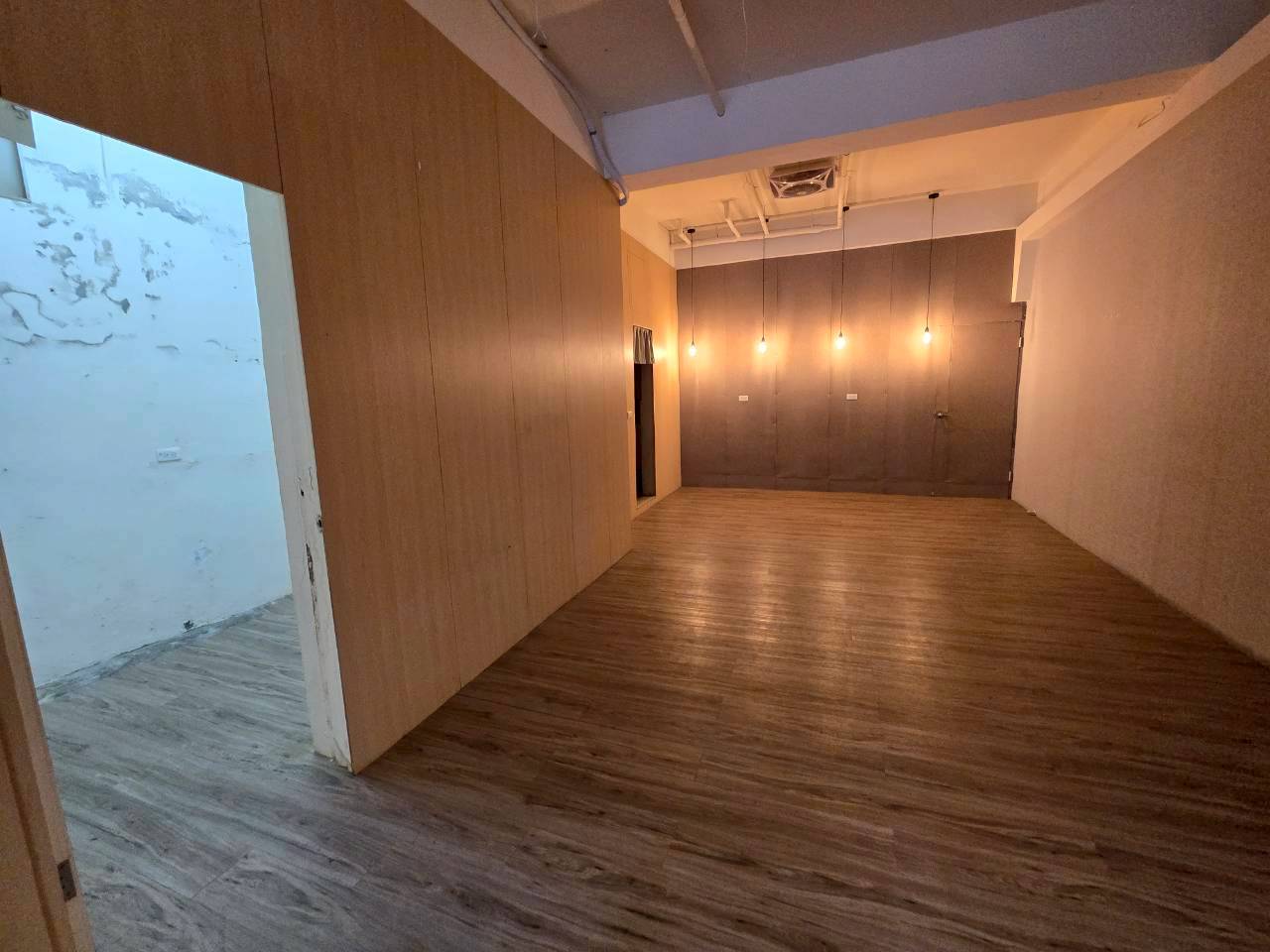 �_�j�����D��а�D�H����h�D���񦳰�����