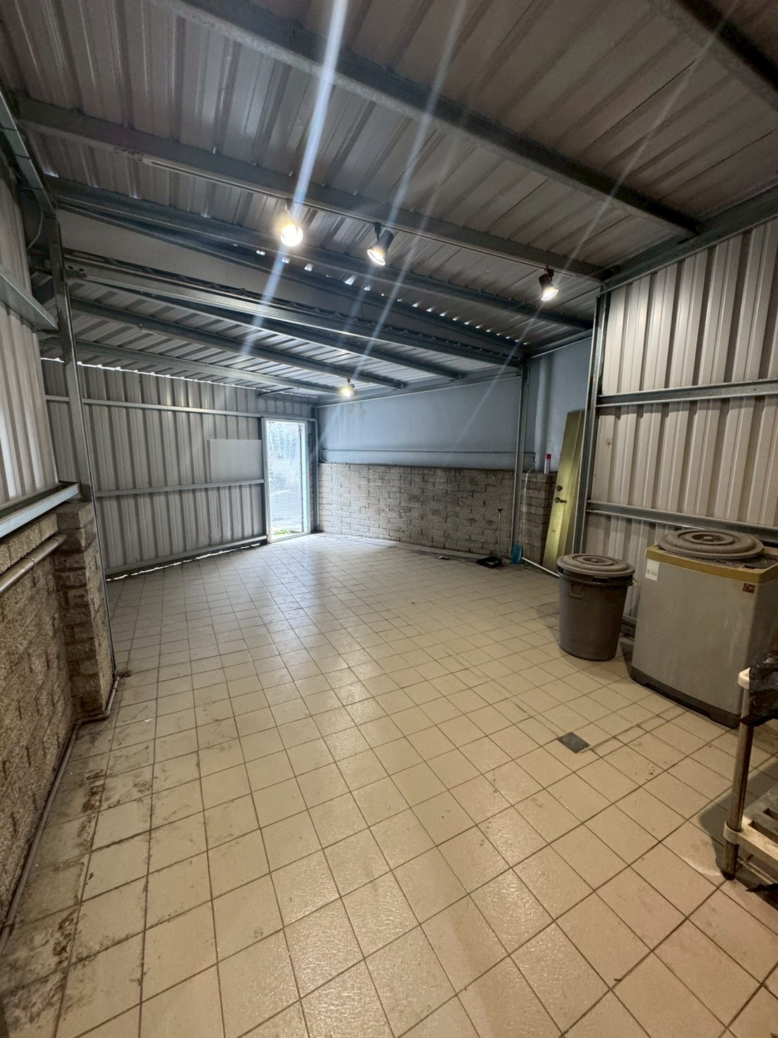 �񥨫��D���g������D�D��ɪ�����(H130)