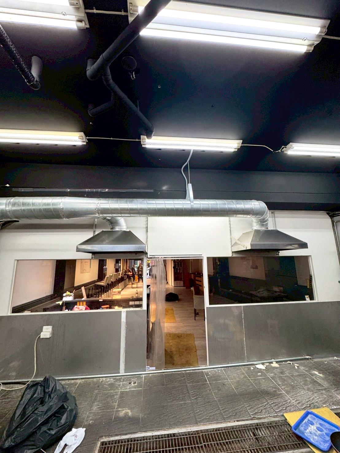 ���͸��񥨫��j�W�ơD���e���̢��D�i�\��(H132)