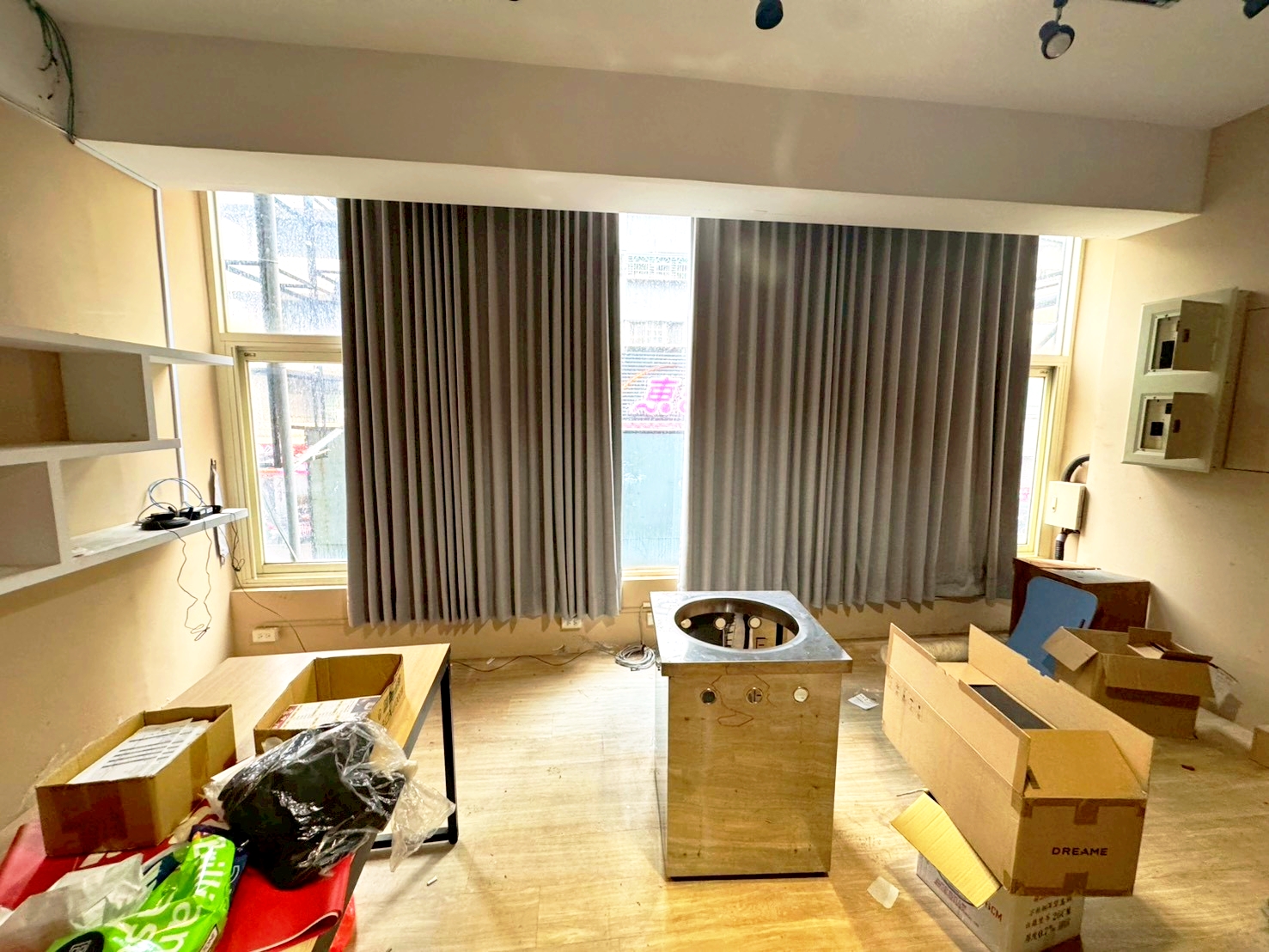 ���͸��񥨫��j�W�ơD���e���̢��D�i�\��(H132)