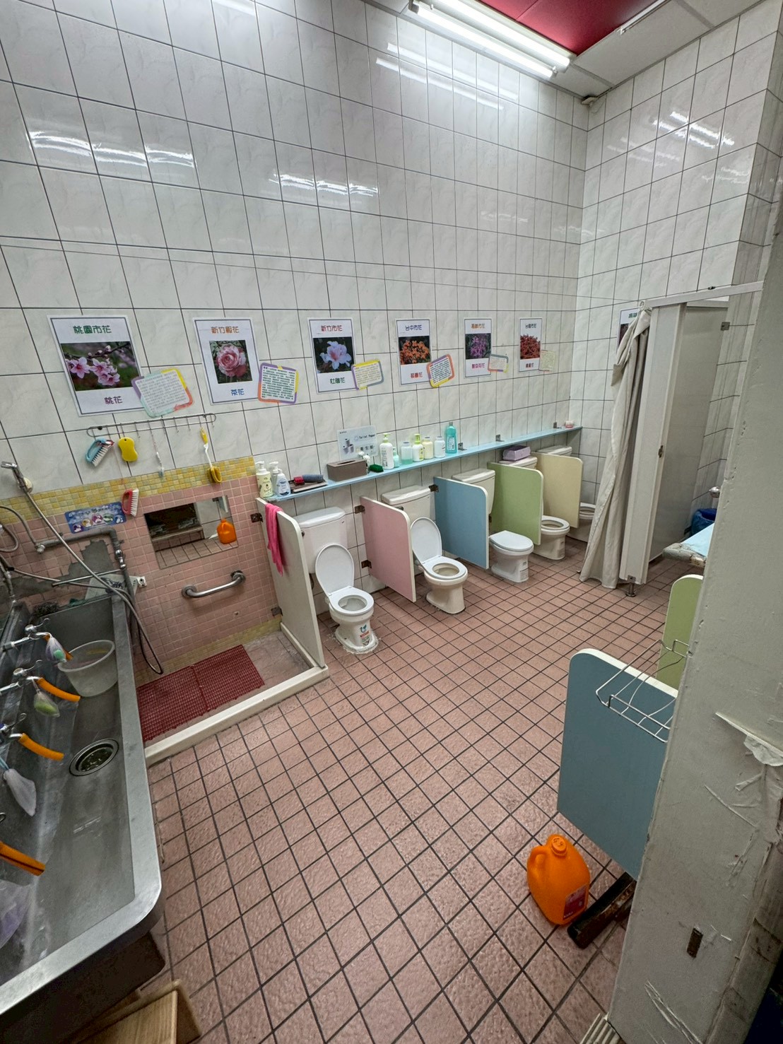 �F�j���G�q�D�W�ɤj�W�ơD�A�j���s����~�D�ɱз~(H150)