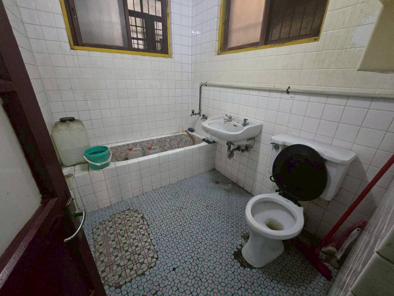 �K�j�ǰϡD��ʪ���D�\���i�D�ﭱ���Т���(H176)