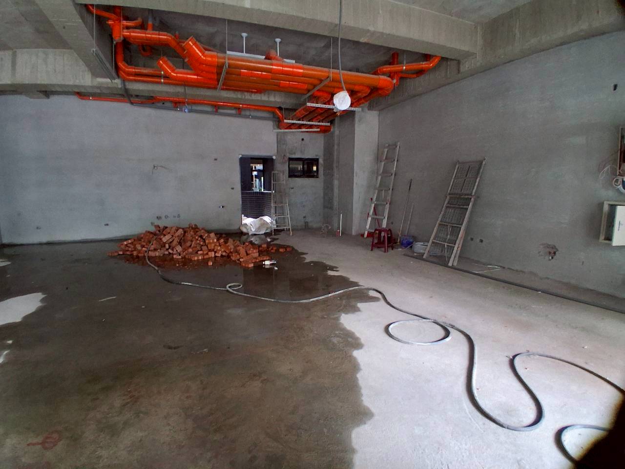 ���L�˰Ӱ����/�j���e�E��/�ɲ߯Z/������/�����i(H79)