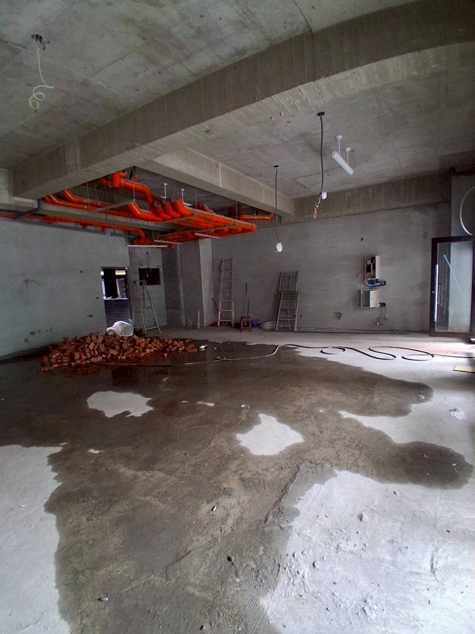 ���L�˰Ӱ����/�j���e�E��/�ɲ߯Z/������/�����i(H79)