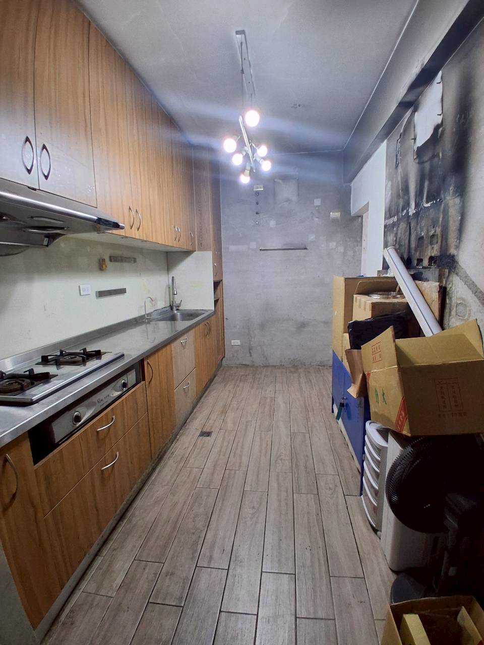 ���_�Ӱ������/�\��/���~/�@�ػ���/�ʷ~�i(H183)