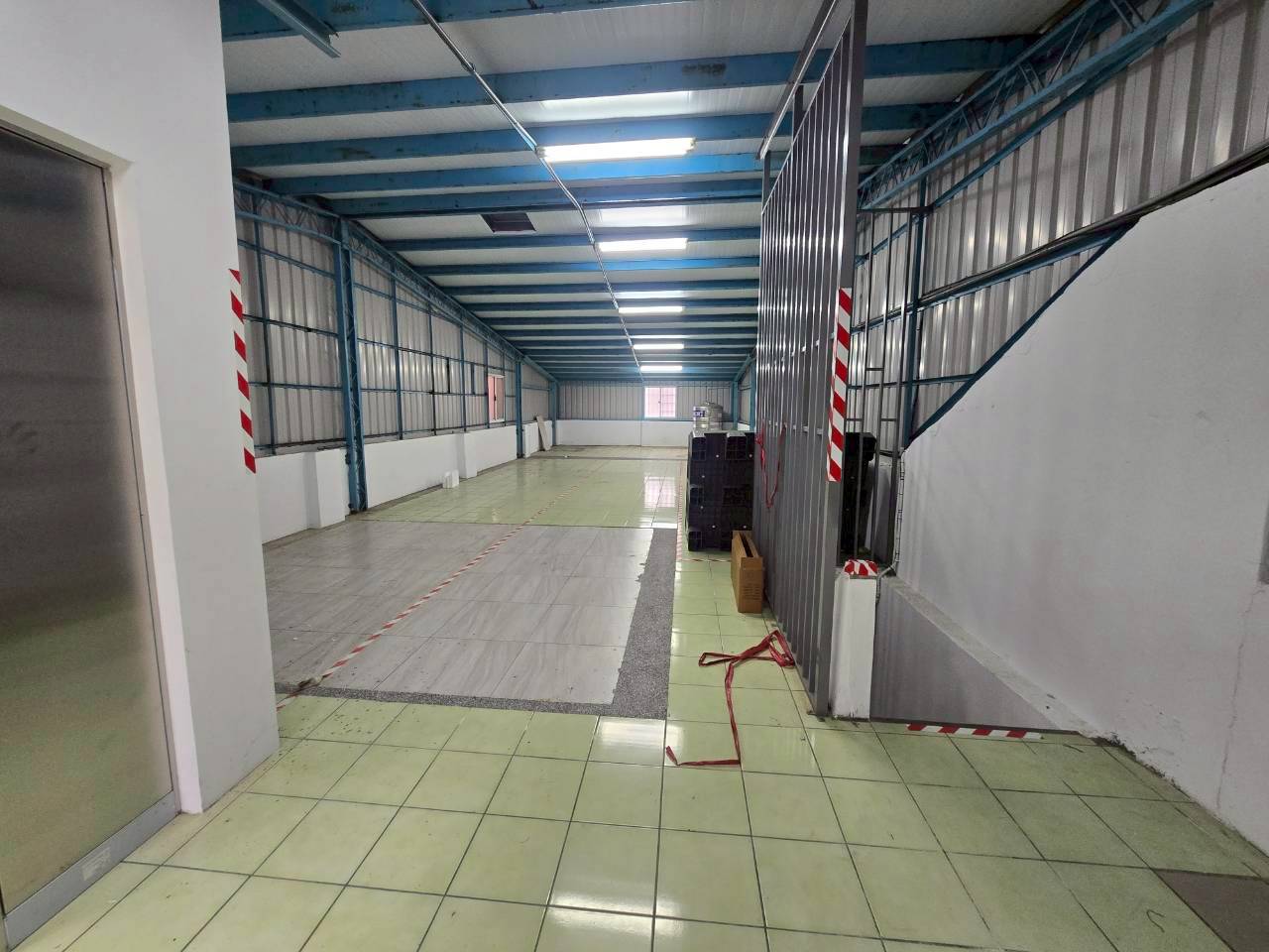 �񤤥������D���p�D�j�W�ơD�q��z���D��ɥX��(H104)