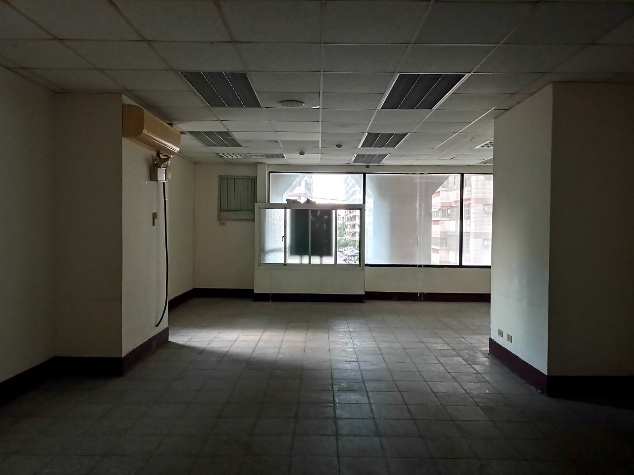 ���������E������ħ����v�~���Ыǳs����~(H64)