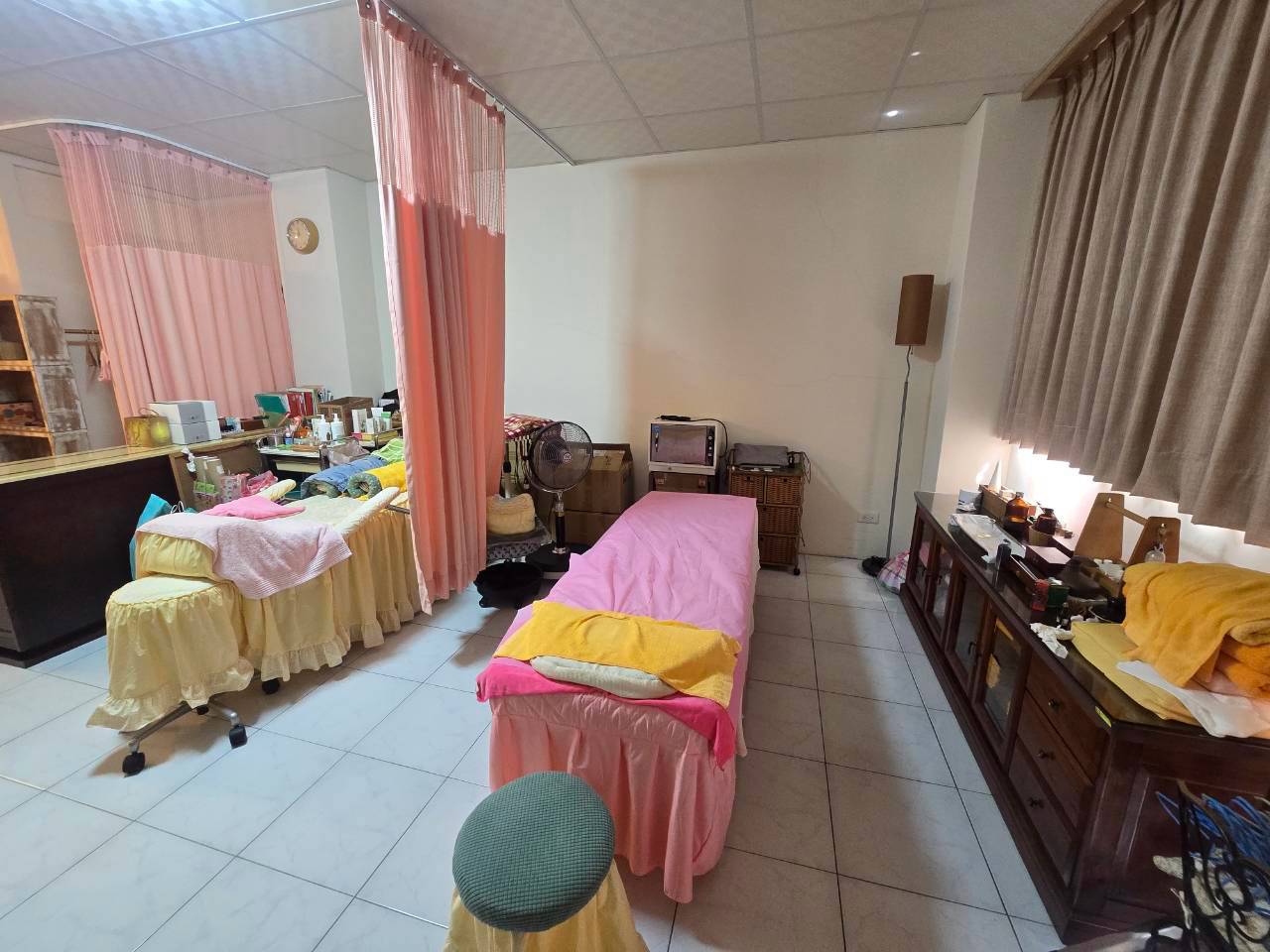 ���ذӰ�G�Ӥu�@�ǡD�t�]�ƧN��D�@�h�@��(H178)