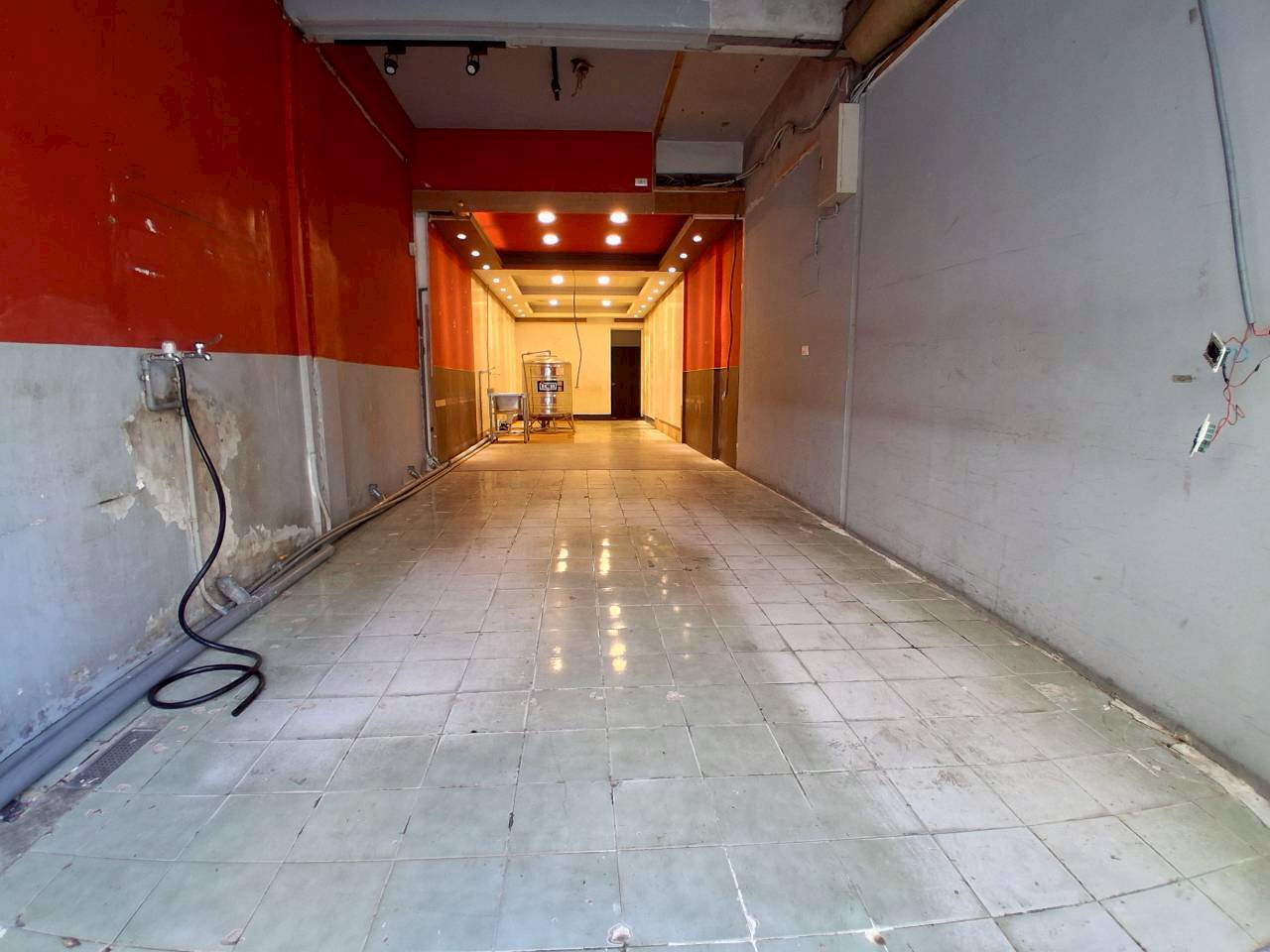 ���_�Ӱ������/�\��/�ʷ~�ҥi(H68)